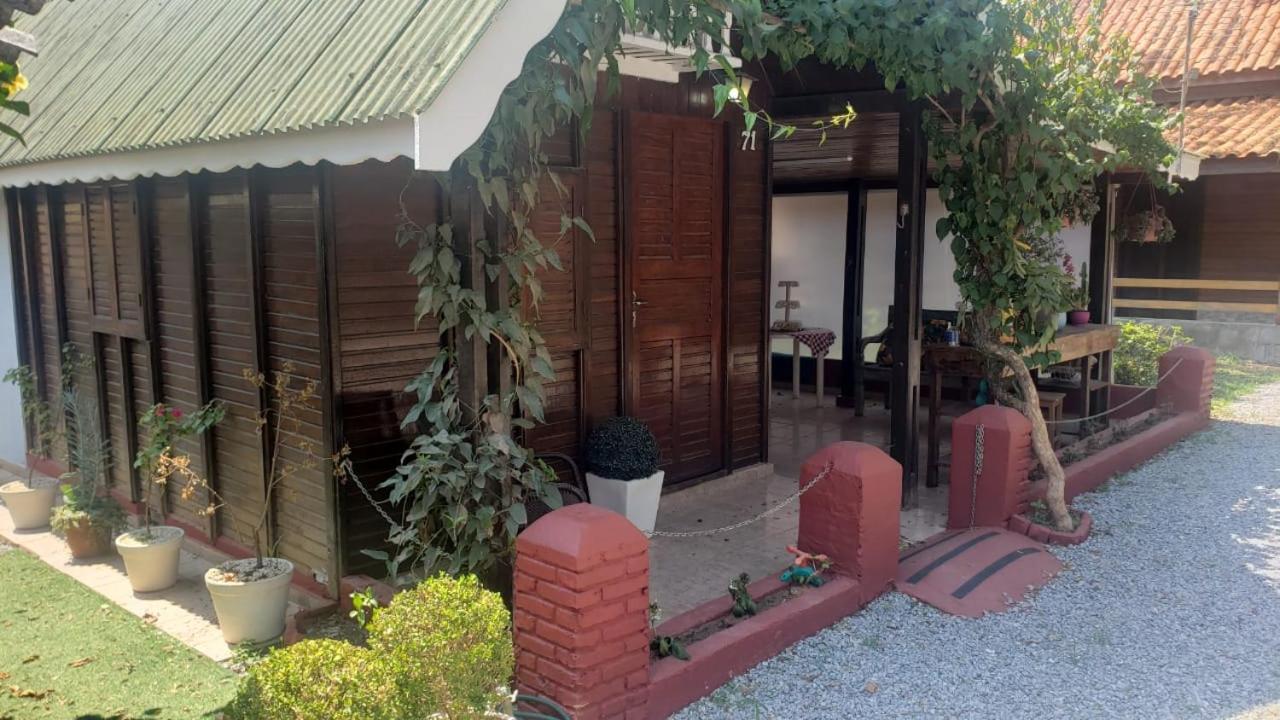 Atibaia Chales Encantador 1, 2 E 3 Exteriör bild